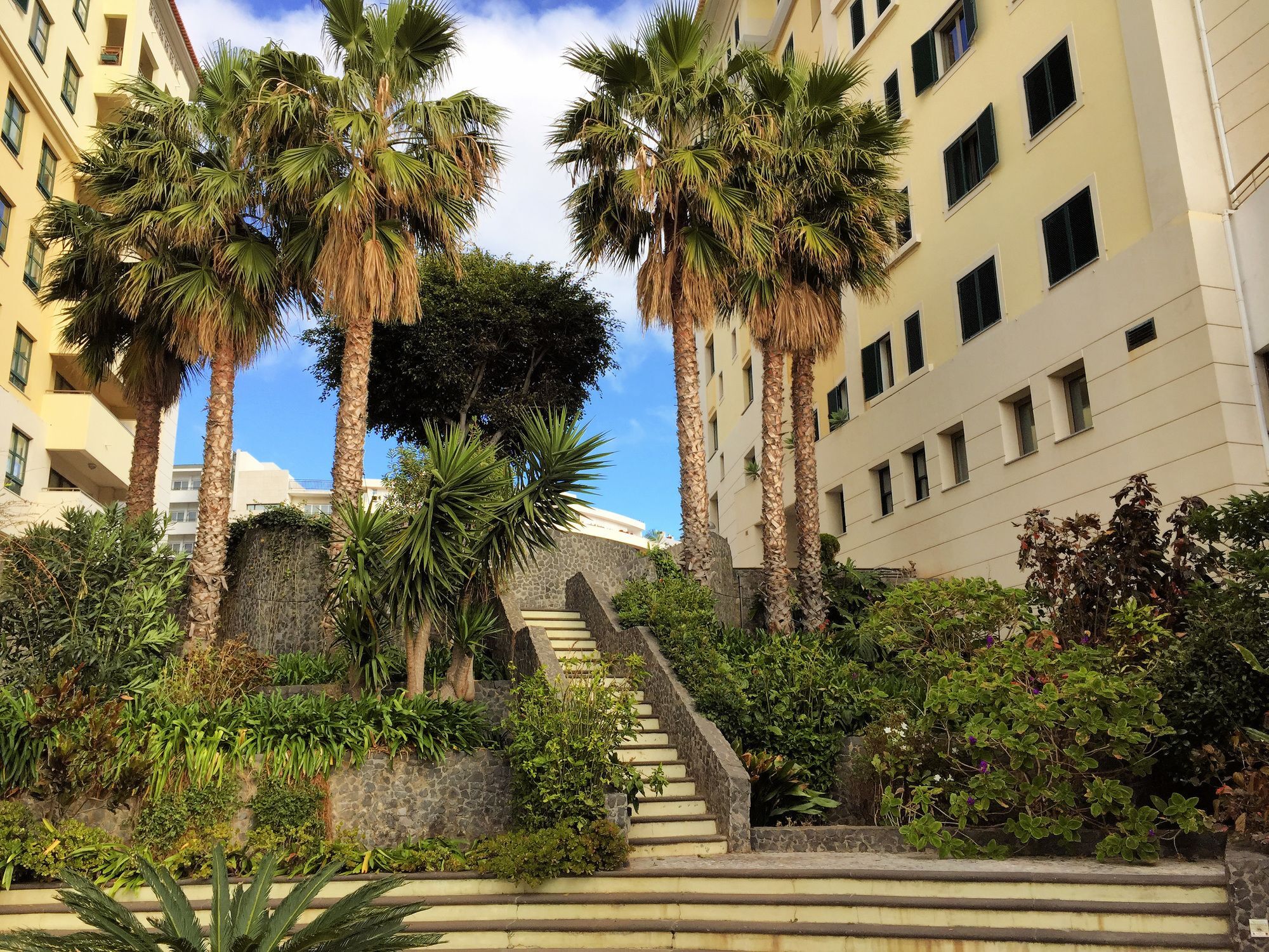 Finest Rentals - Beachfront Penthouse Funchal  Exterior foto